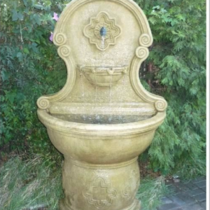 Colonial Wall Fountain